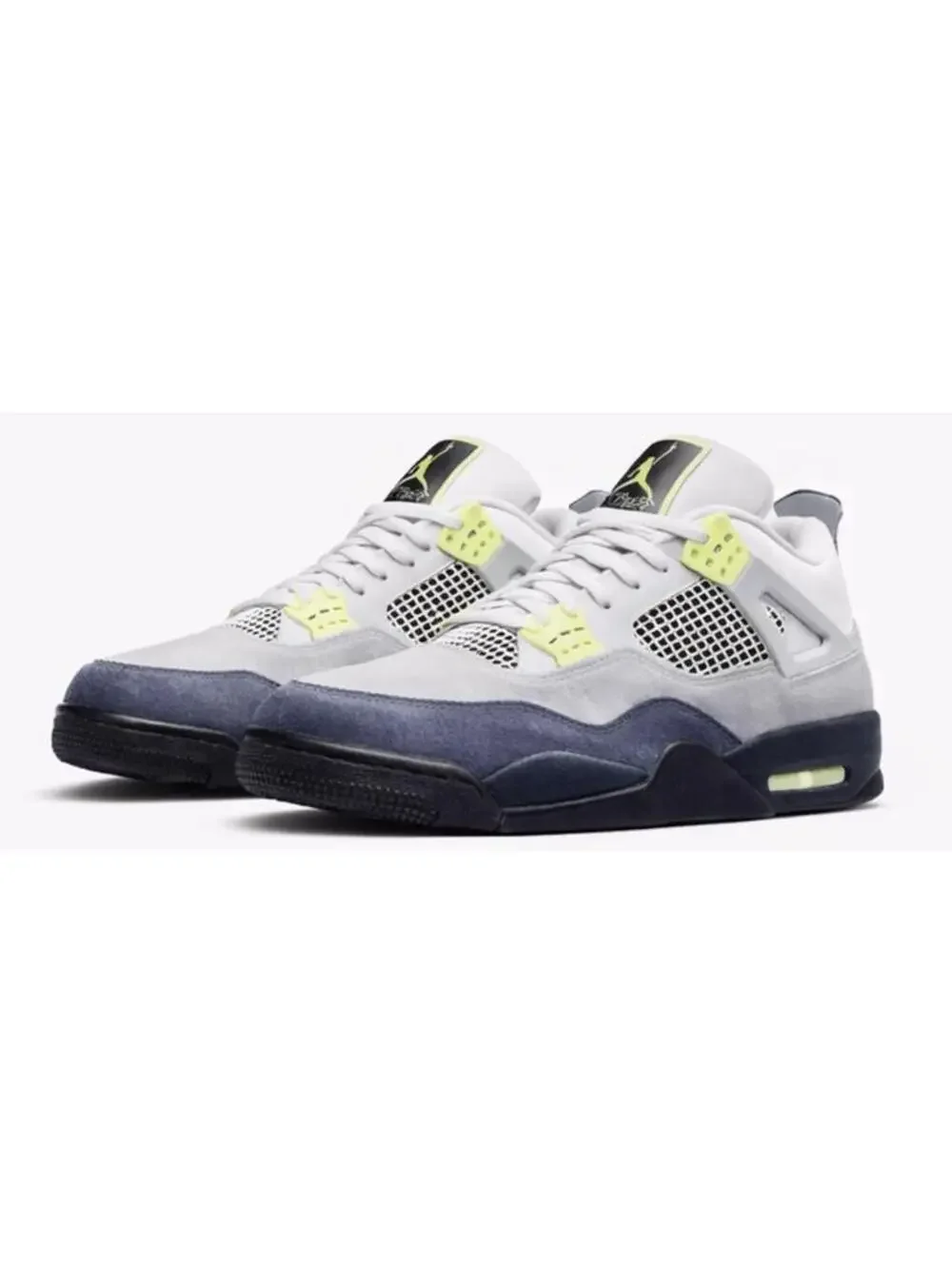 Size 11 - Jordan 4 Retro SE Mid Neon 95